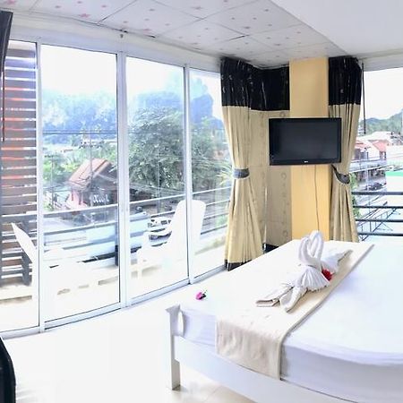 J Apartment Ao Nang エクステリア 写真
