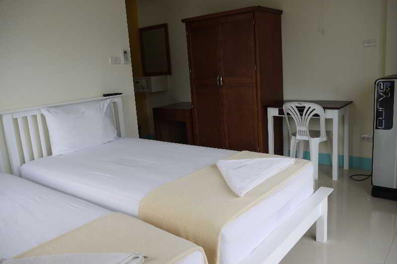 J Apartment Ao Nang エクステリア 写真