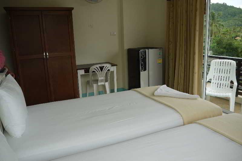 J Apartment Ao Nang エクステリア 写真