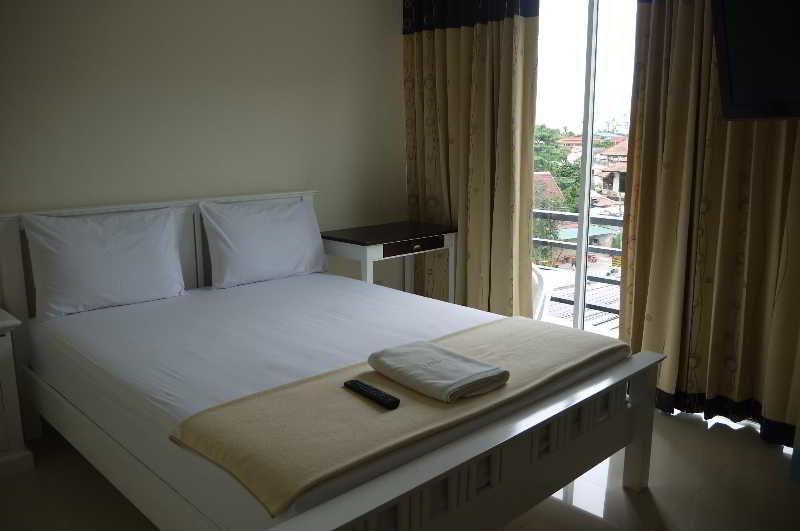 J Apartment Ao Nang エクステリア 写真