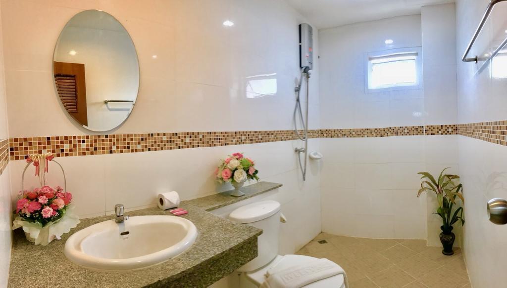 J Apartment Ao Nang エクステリア 写真