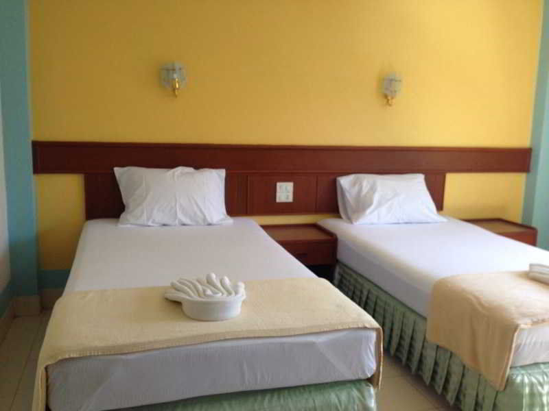 J Apartment Ao Nang エクステリア 写真