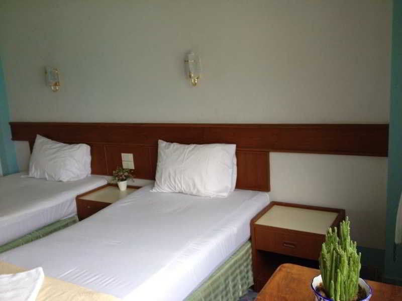 J Apartment Ao Nang エクステリア 写真